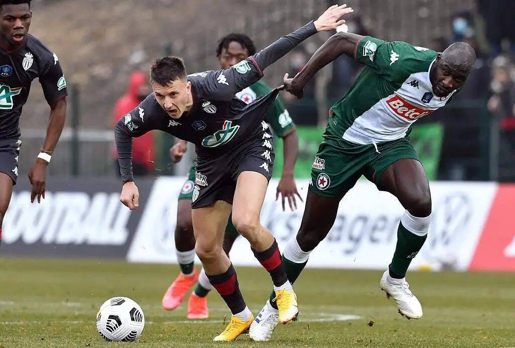 包含多伦多猛龙迎葡超关键赛，窗口期战术微调，震撼外界，赛季目标并未改变的词条