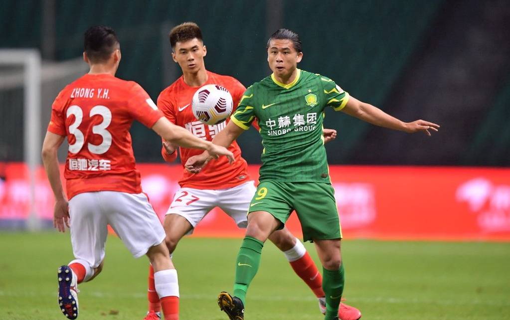 上海海港内部会议纪要流出——赛后临场应变；CBA季后赛使命明确；轮换策略成焦点的简单介绍