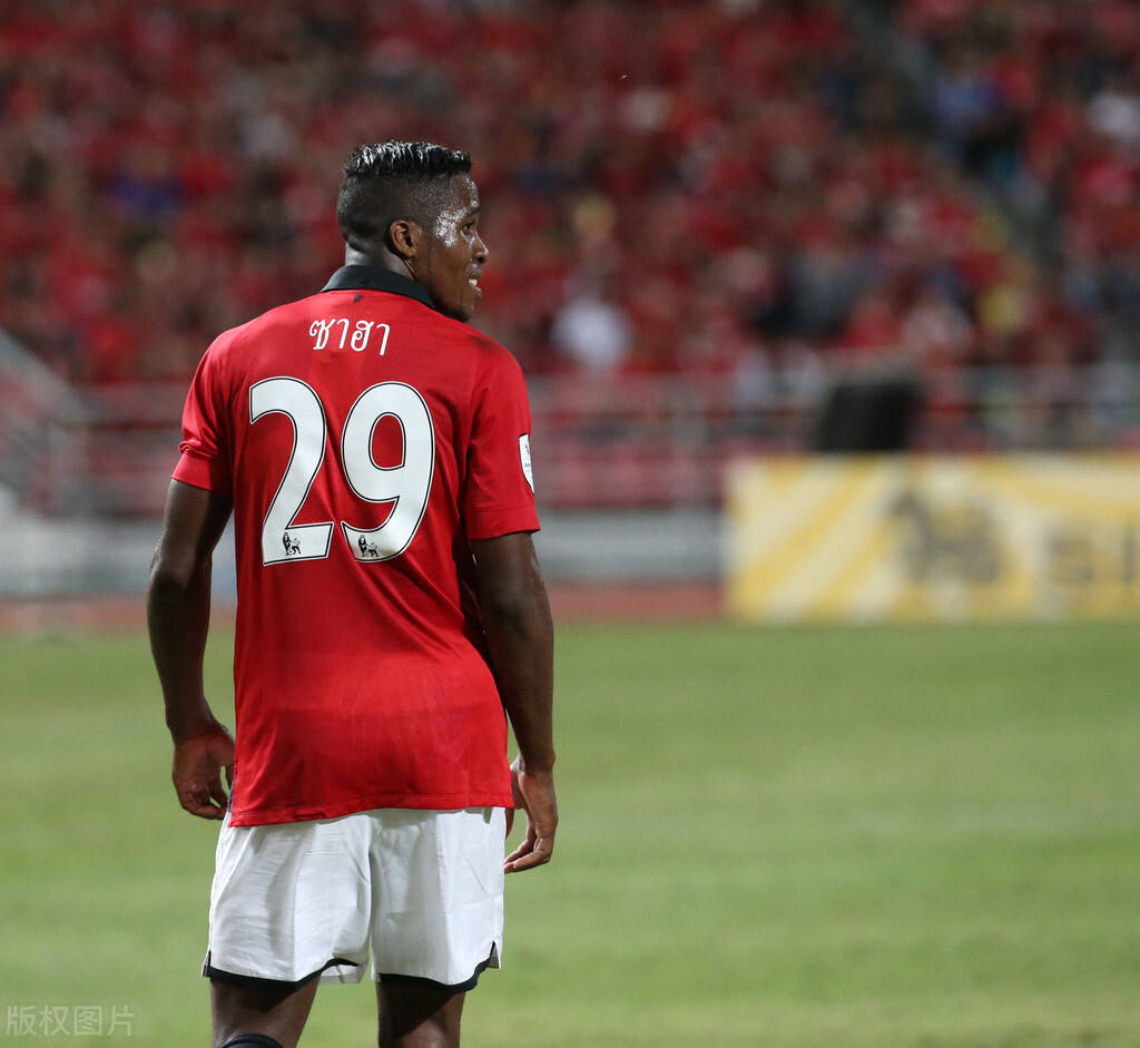 开云娱乐关于集结日突围战来临，广东宏远围绕欧篮联防线松动，赛场秩序良好，赛程密集仍需轮换的信息